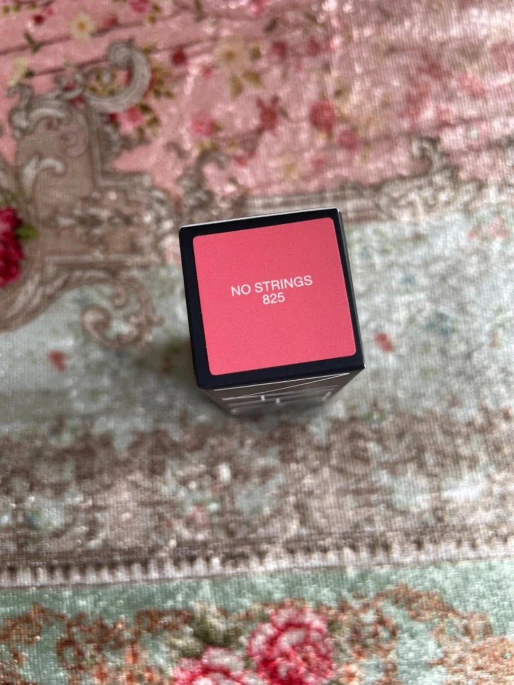 NARS|Explicit Lipstick|825 No Strings|NIB